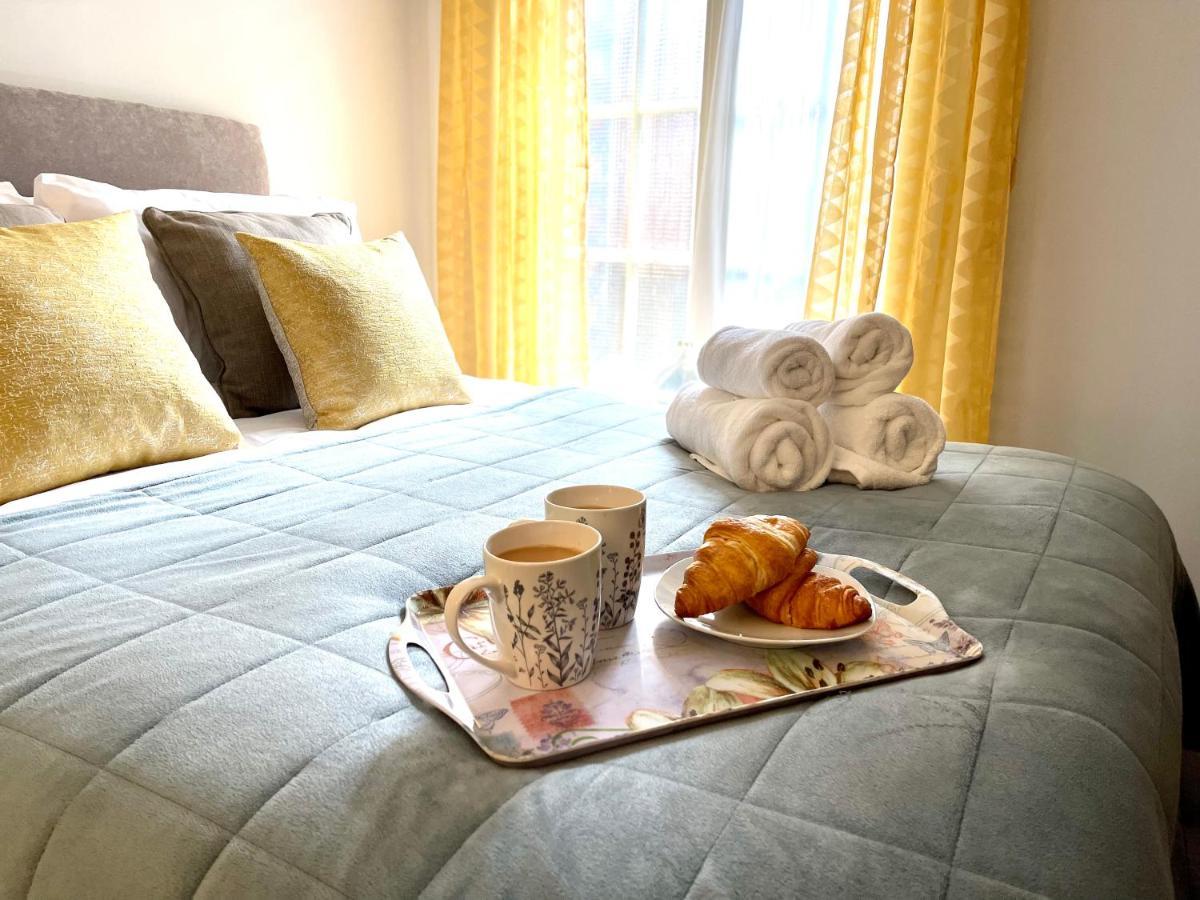 Cute And Cosy Studio In A Fantastic Location! Bishops Stortford Apartment บิชอป สตอร์ทฟอร์ด ภายนอก รูปภาพ