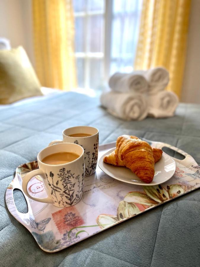 Cute And Cosy Studio In A Fantastic Location! Bishops Stortford Apartment บิชอป สตอร์ทฟอร์ด ภายนอก รูปภาพ