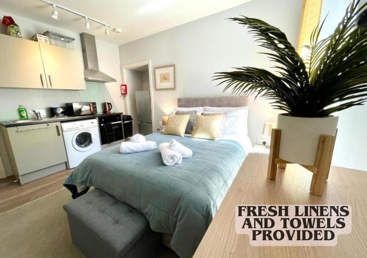 Cute And Cosy Studio In A Fantastic Location! Bishops Stortford Apartment บิชอป สตอร์ทฟอร์ด ภายนอก รูปภาพ